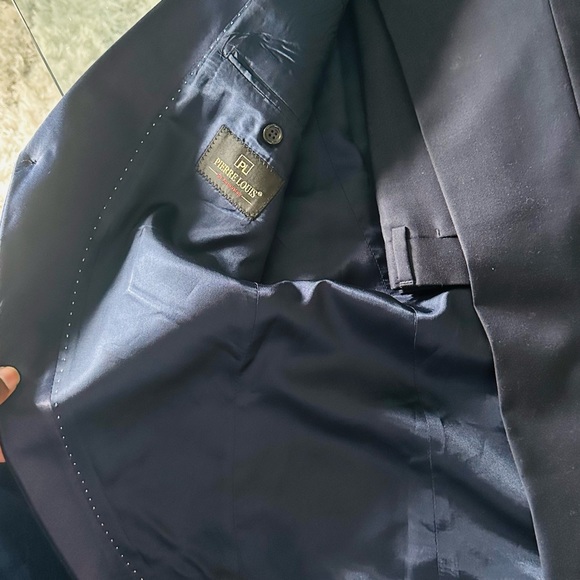 PIERRE LOUIS TUXEDO SUIT: SIZE 56 NEVY BLUE. Looks and feels new. - Picture 5 of 5